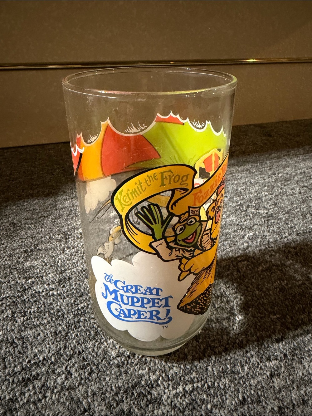 The Great Muppet Caper Vintage 1981 Promo Glass featuring Kermit the Frog
